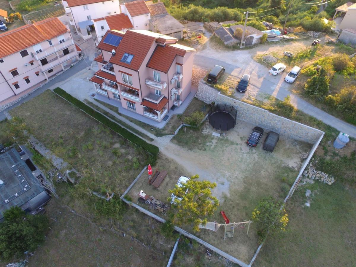 לופאר Apartmani Danijela Tomicic מראה חיצוני תמונה